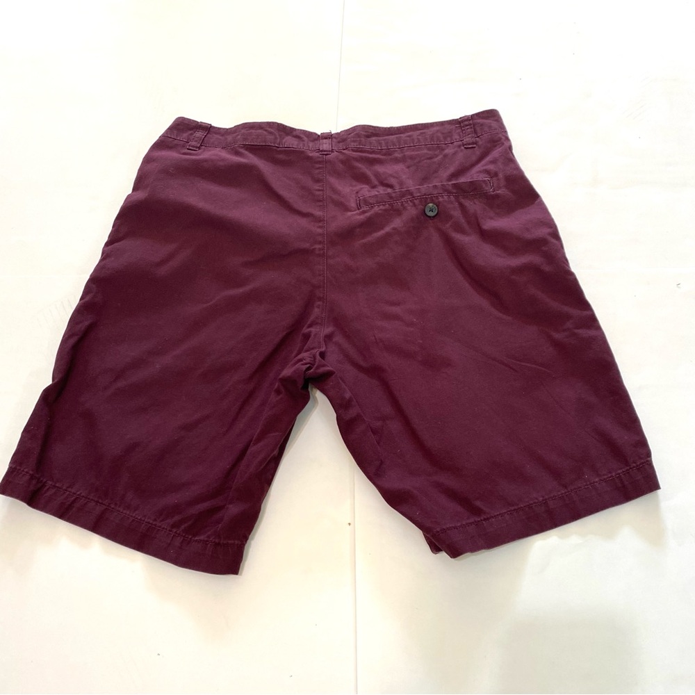 ⭐️Men's Burgundy Shorts - Picture 7 of 9